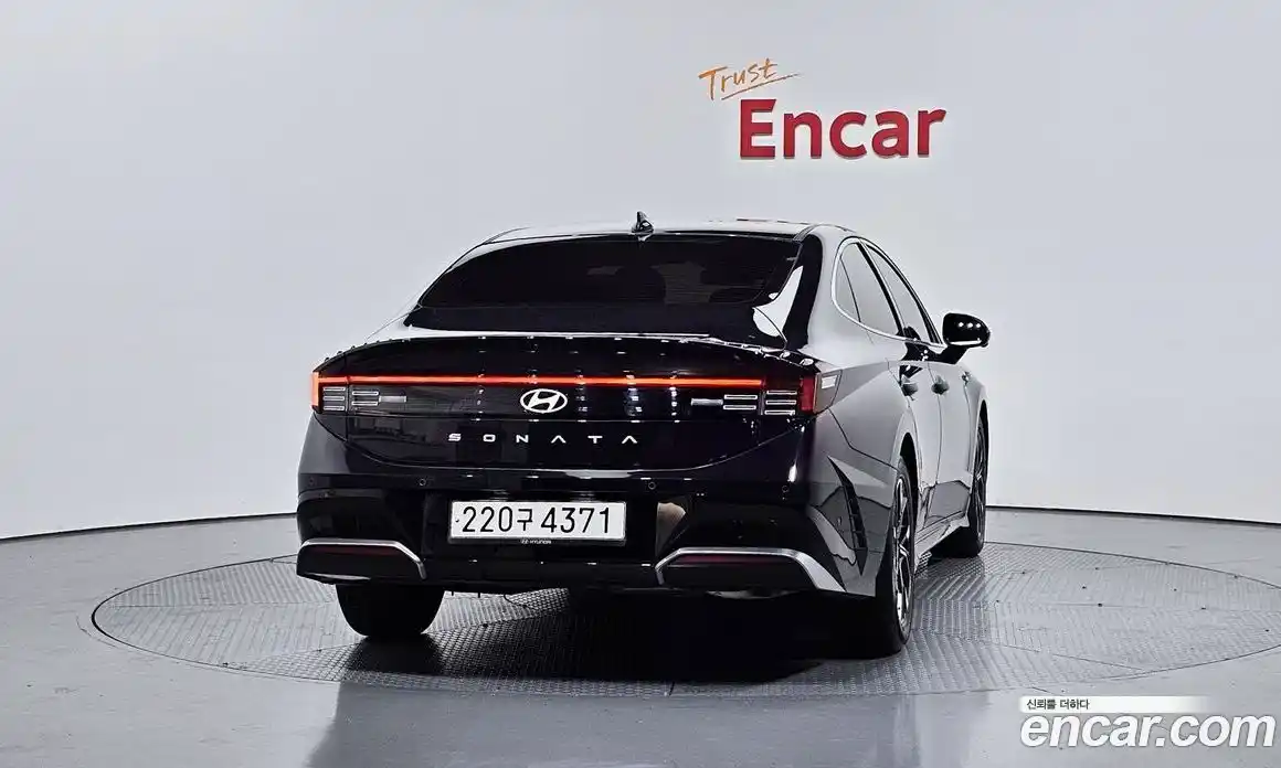 Hyundai Sonata 2024 1.6 Автомат в Москве № 796972, фото 4