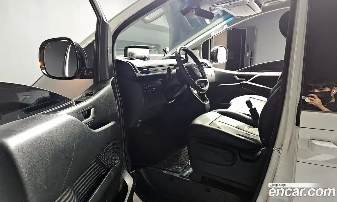 Hyundai Staria 2025 1.6 Автомат в Москве № 796997, фото 12