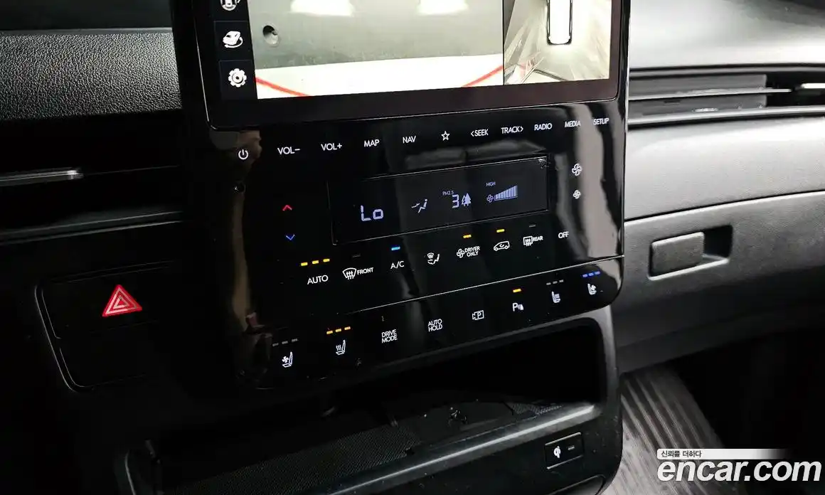 Hyundai Staria 2025 1.6 Автомат в Москве № 796997, фото 17