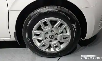 Hyundai Staria 2025 1.6 Автомат в Москве № 796997, миниатюра 5