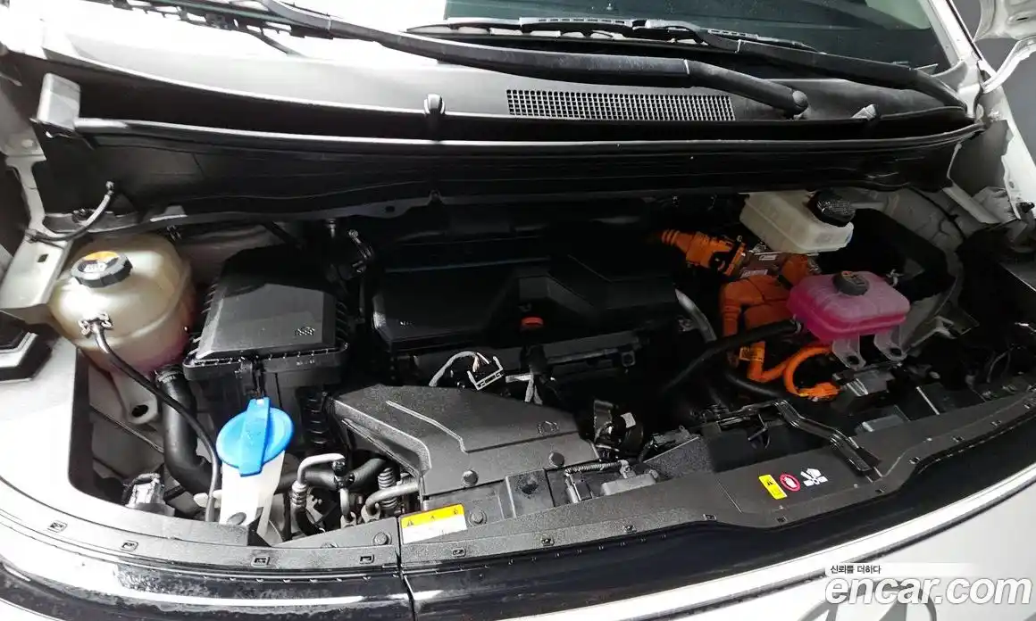 Hyundai Staria 2025 1.6 Автомат в Москве № 796997, фото 6