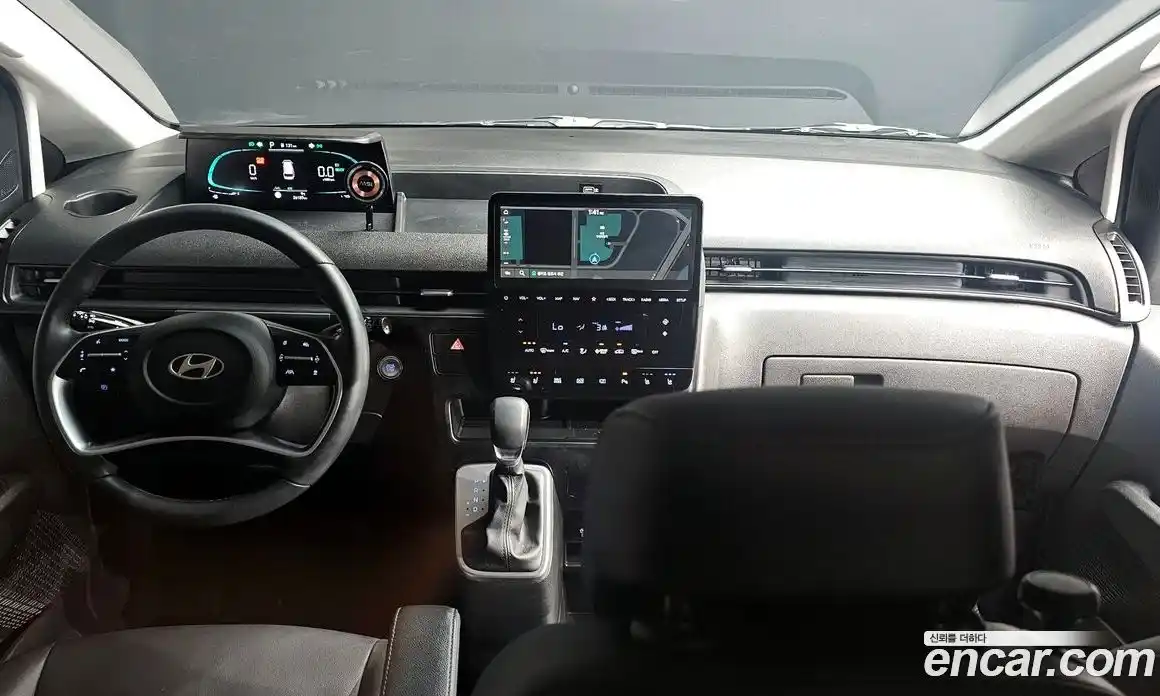 Hyundai Staria 2025 1.6 Автомат в Москве № 796997, фото 7