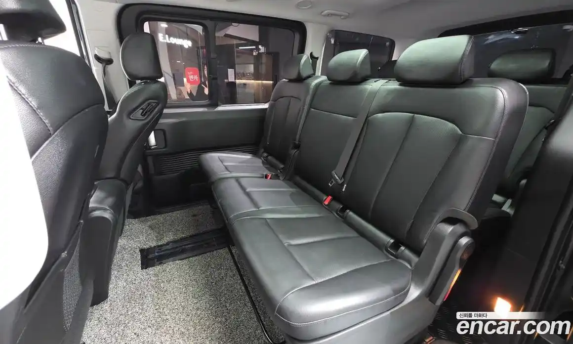 Hyundai Staria 2024 1.6 Автомат в Москве № 797016, фото 11