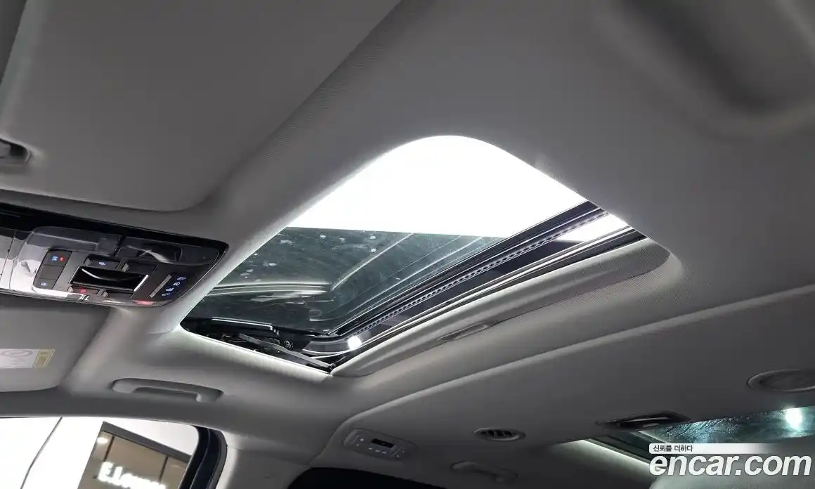 Hyundai Staria 2024 1.6 Автомат в Москве № 797016, фото 17