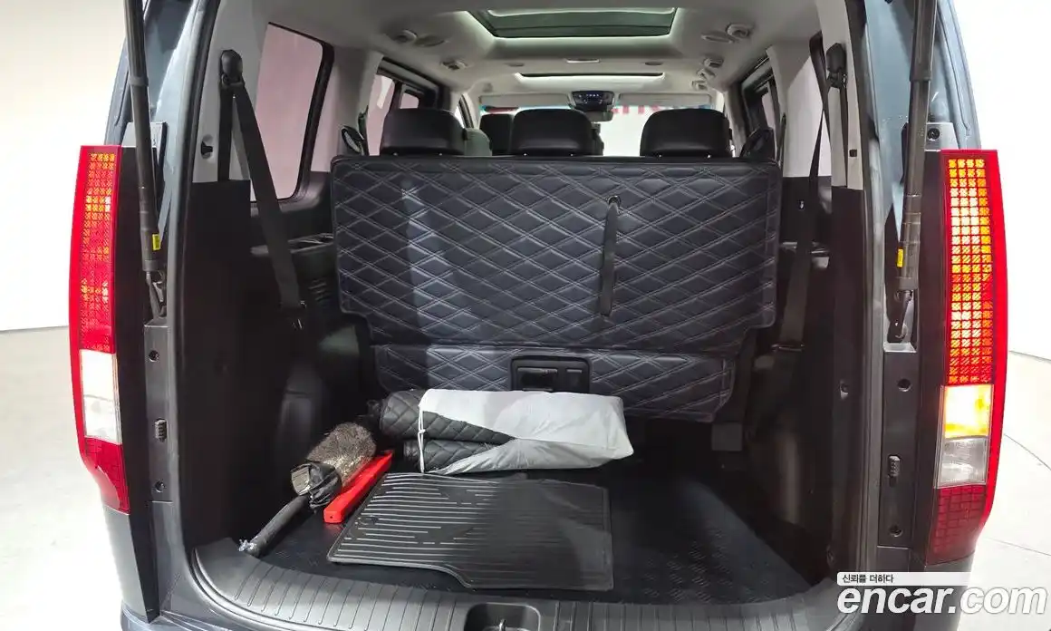 Hyundai Staria 2024 1.6 Автомат в Москве № 797016, фото 19