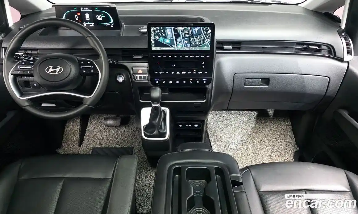 Hyundai Staria 2024 1.6 Автомат в Москве № 797016, фото 6