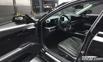 Hyundai Grandeur 2023 2.5 Автомат в Москве № 797115, миниатюра 10