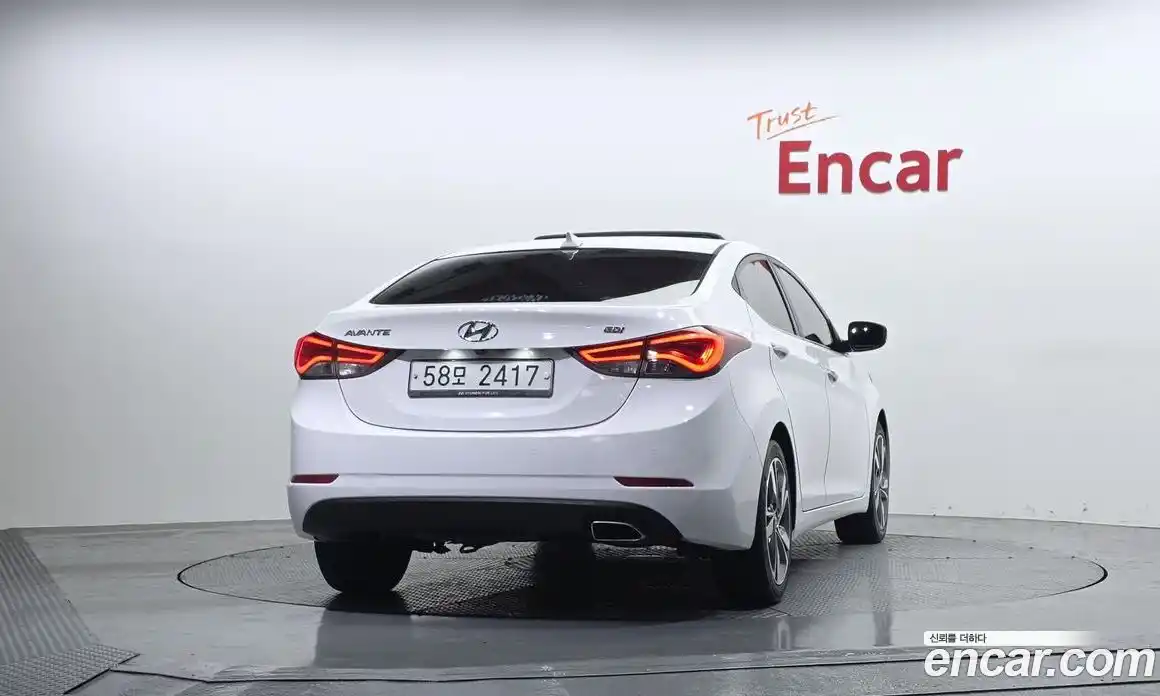 Hyundai Avante 2013 1.6 Автомат в Москве № 797412, фото 4