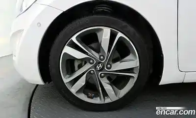 Hyundai Avante 2013 1.6 Автомат в Москве № 797412, миниатюра 5