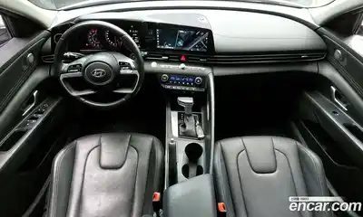 Hyundai Avante 2022 1.6 Автомат в Москве № 797443, миниатюра 7