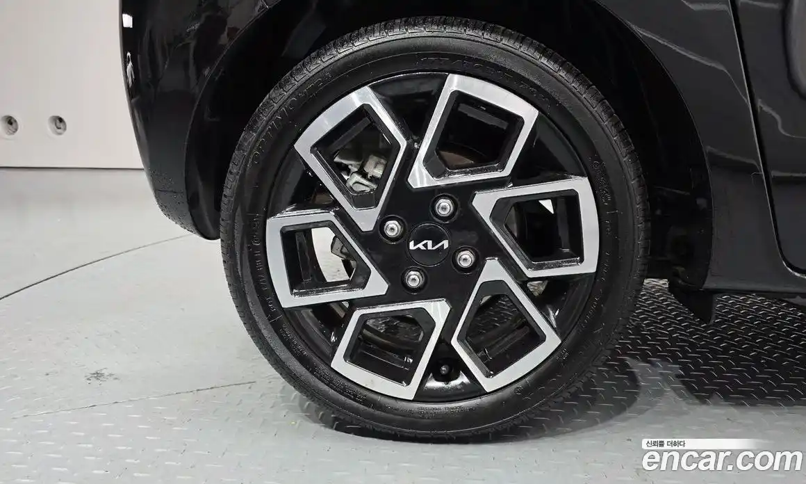 Kia Ray 2024 1.0 Автомат в Москве № 797738, фото 5