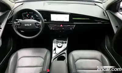 Kia Niro 2023 1.6 Автомат в Москве № 797765, миниатюра 7