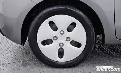 Kia Ray 2024 1.0 Автомат в Москве № 797928, миниатюра 5