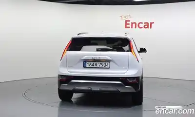 Kia Niro 2022 1.6 Автомат в Москве № 798354, миниатюра 4