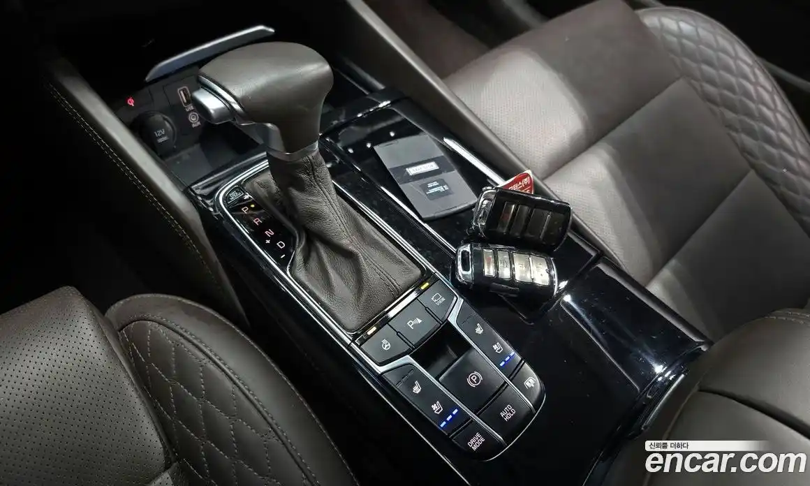 Kia K7 2018 3.3 Автомат в Москве № 798417, фото 9