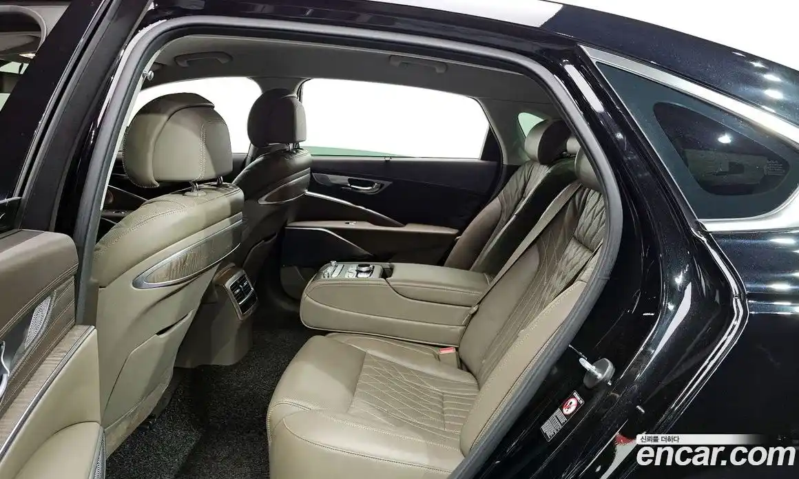 Kia K9 2022 3.8 Автомат в Москве № 798596, фото 12