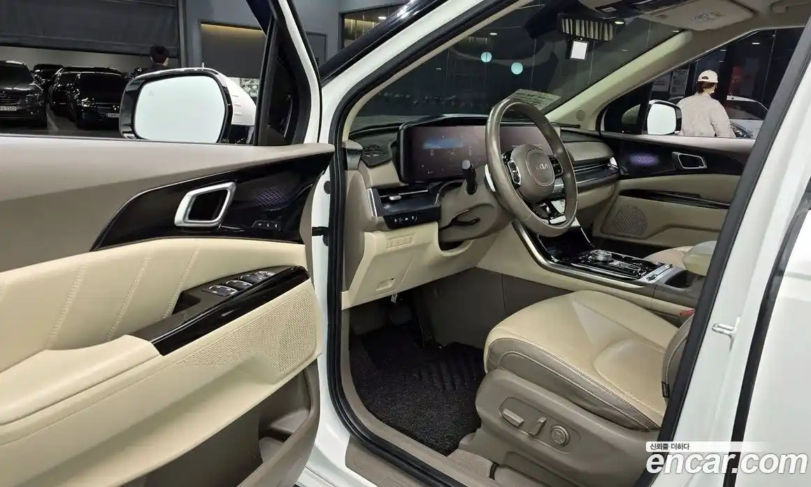 Kia Canival 2022 3.5 Автомат в Москве № 798598, фото 12