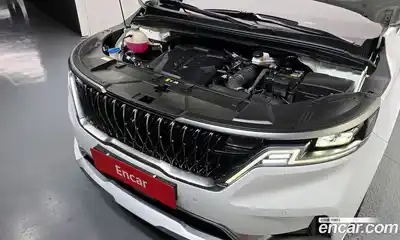 Kia Canival 2022 3.5 Автомат в Москве № 798598, миниатюра 6