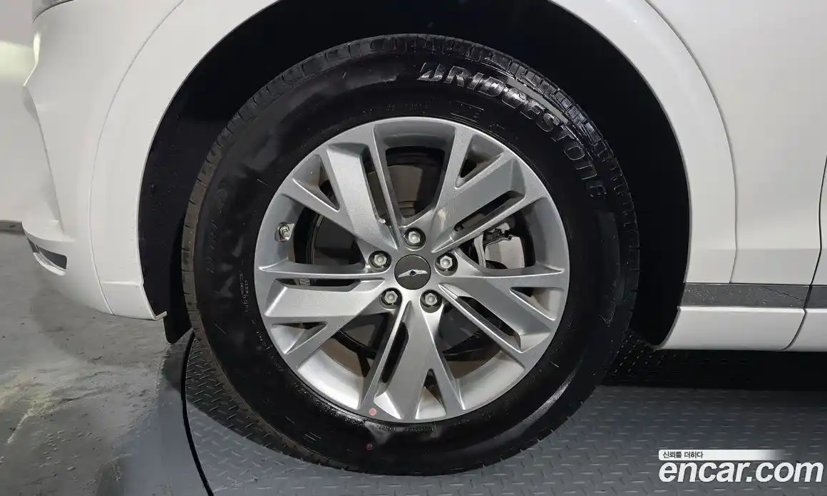 Genesis GV70 2024 2.5 Автомат в Москве № 798651, фото 4