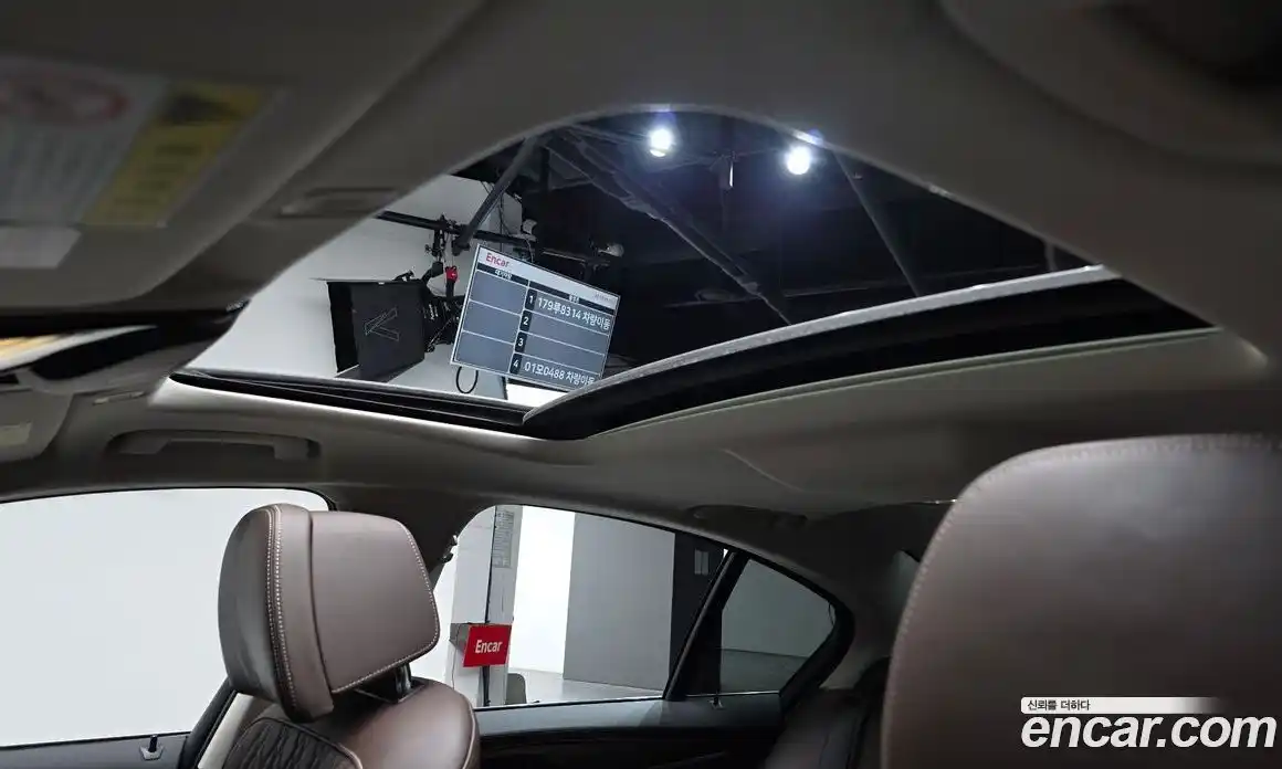 BMW 5-Series 2018 2.0 Автомат в Москве № 798700, фото 19