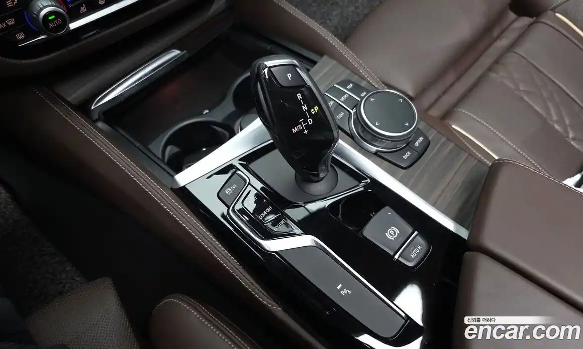 BMW 5-Series 2018 2.0 Автомат в Москве № 798700, фото 9