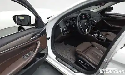 BMW 5-Series 2018 2.0 Автомат в Москве № 798700, миниатюра 10