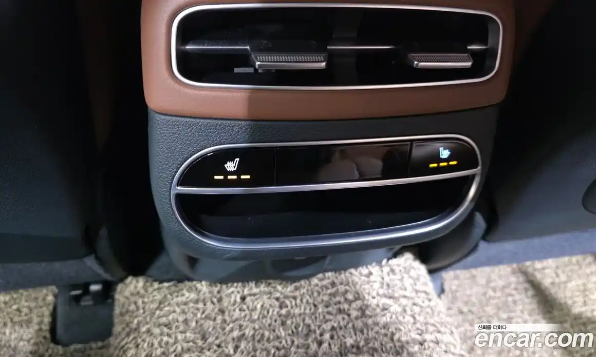 Genesis GV70 2021 2.5 Автомат в Москве № 798735, фото 18