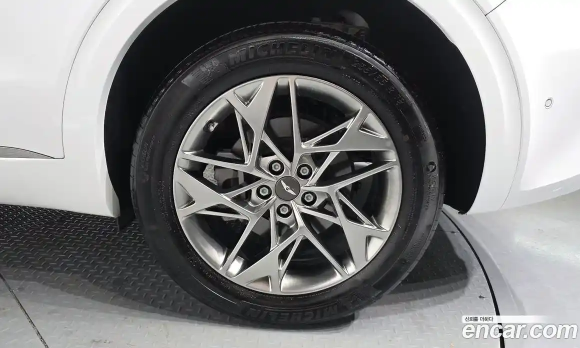 Genesis GV70 2021 2.5 Автомат в Москве № 798735, фото 5