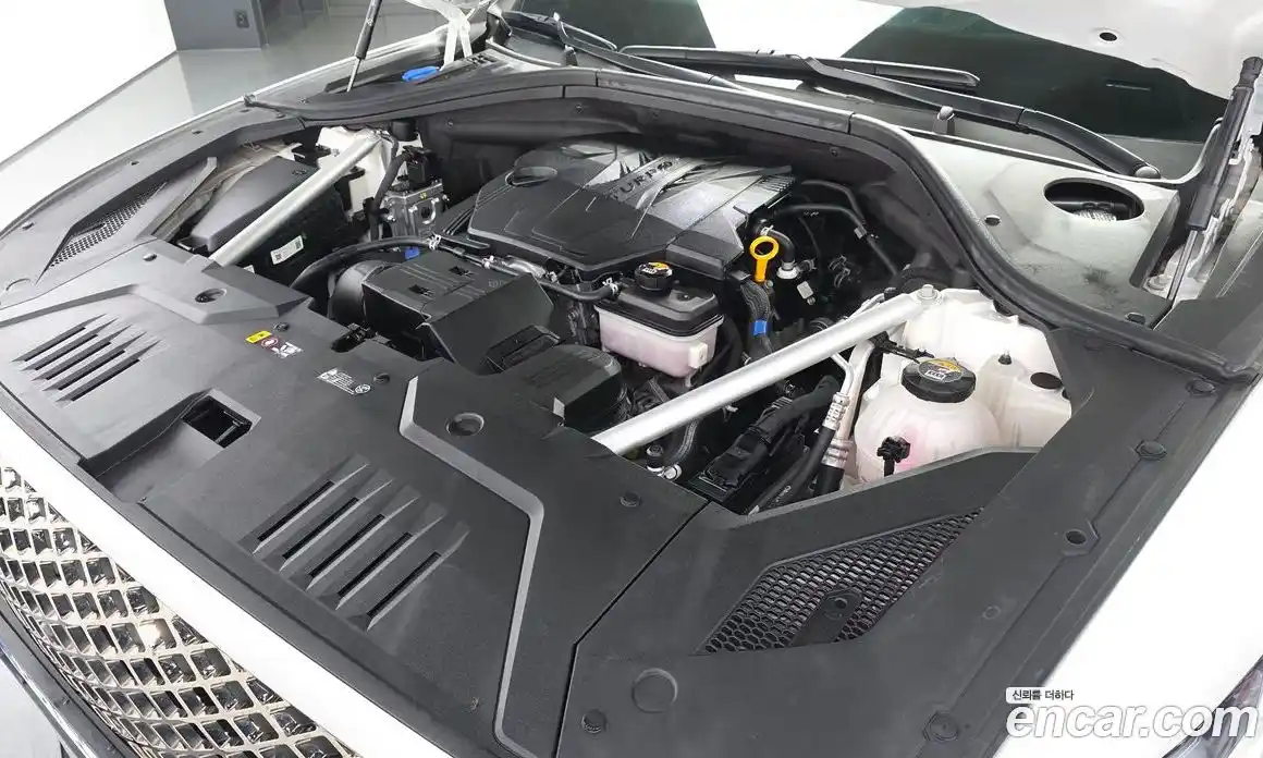 Genesis GV70 2021 2.5 Автомат в Москве № 798735, фото 6