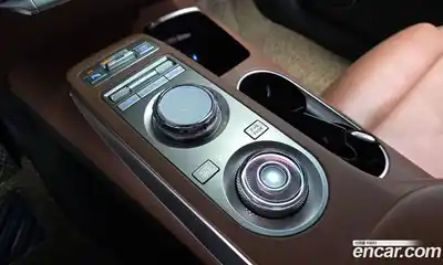 Genesis GV70 2021 2.5 Автомат в Москве № 798735, миниатюра 9