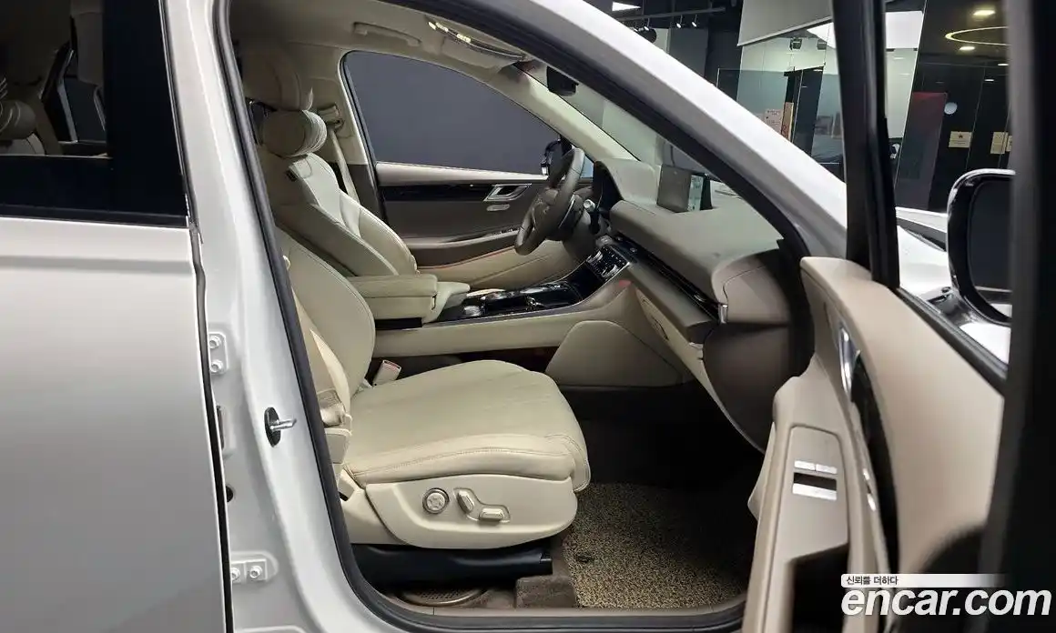 Genesis GV80 2022 2.5 Автомат в Москве № 798785, фото 10