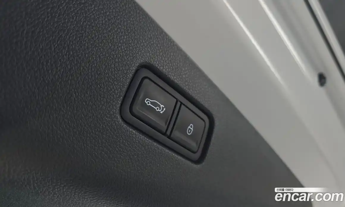 Genesis GV70 2023 0.1 Автомат в Москве № 798831, фото 20