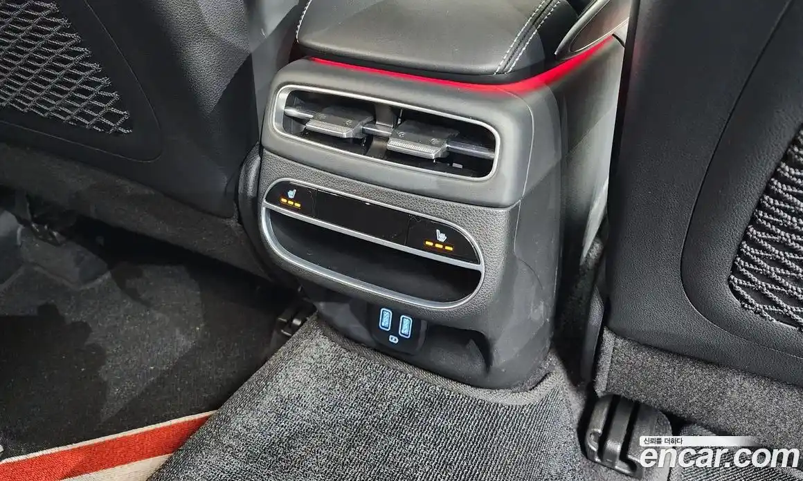 Genesis GV70 2021 2.5 Автомат в Москве № 798843, фото 18