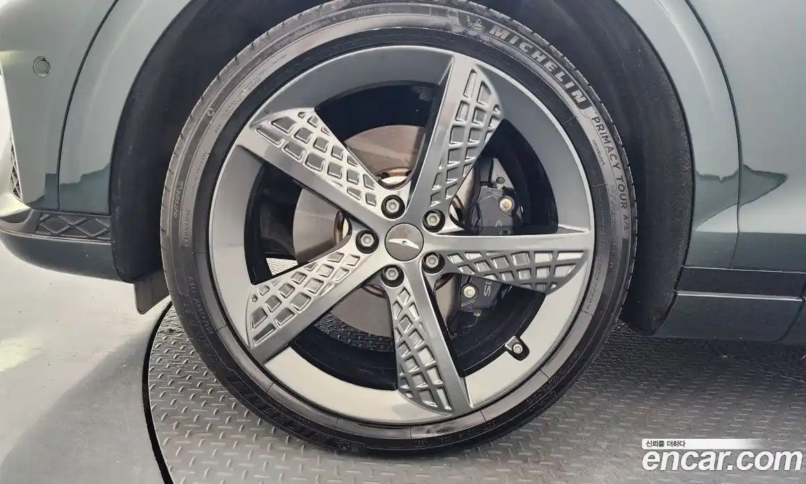 Genesis GV70 2021 2.5 Автомат в Москве № 798843, фото 5