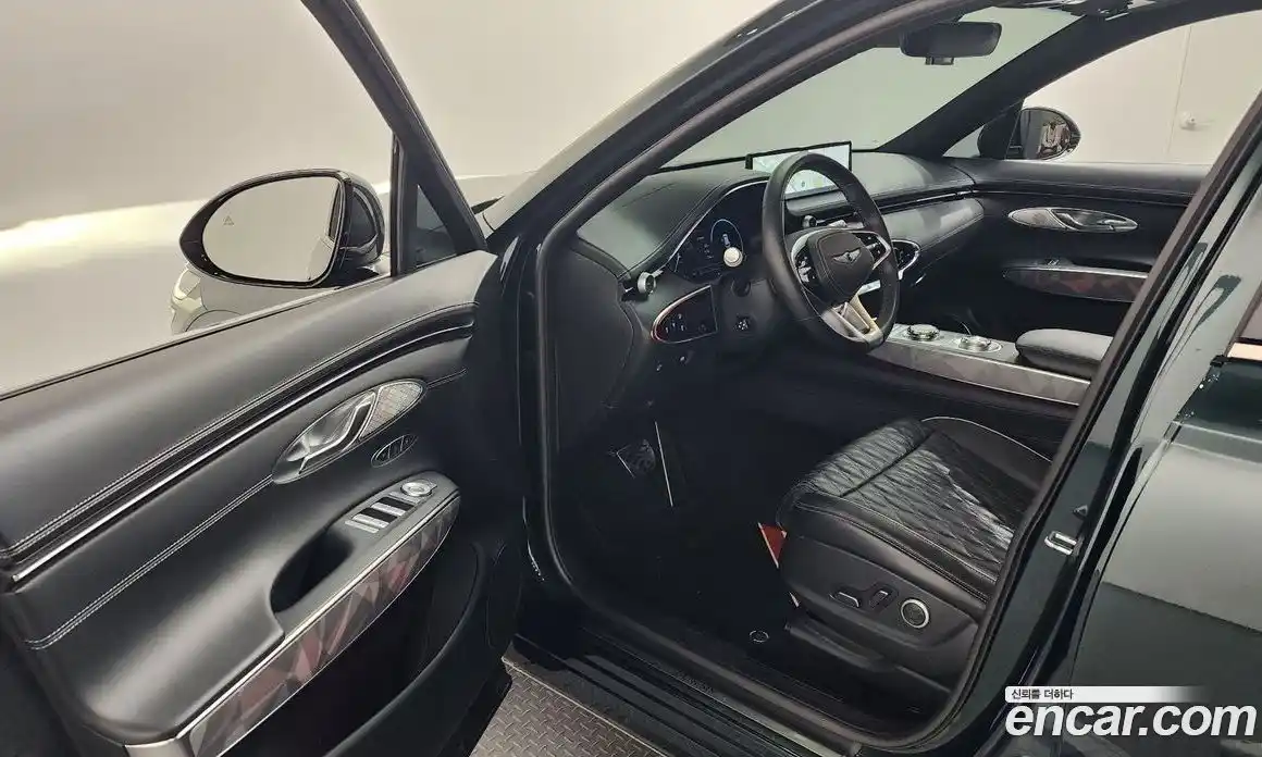 Genesis GV70 2021 2.5 Автомат в Москве № 798843, фото 10