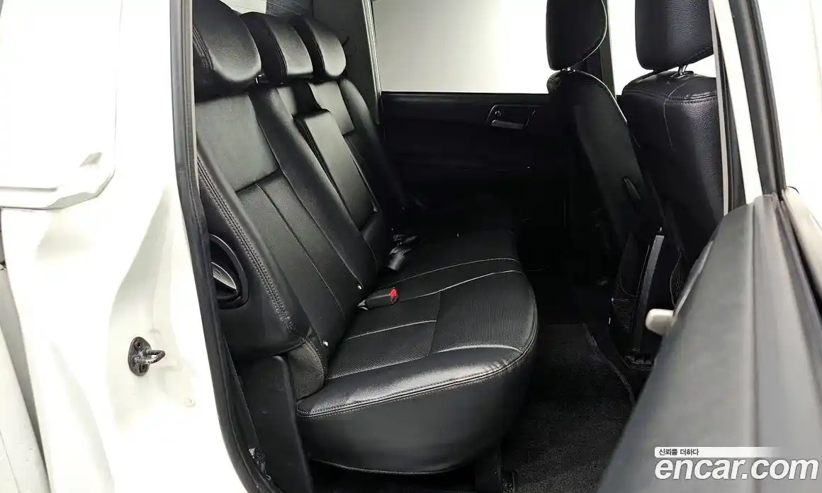 SsangYong Korando 2014 2.0 Автомат в Москве № 799082, фото 12