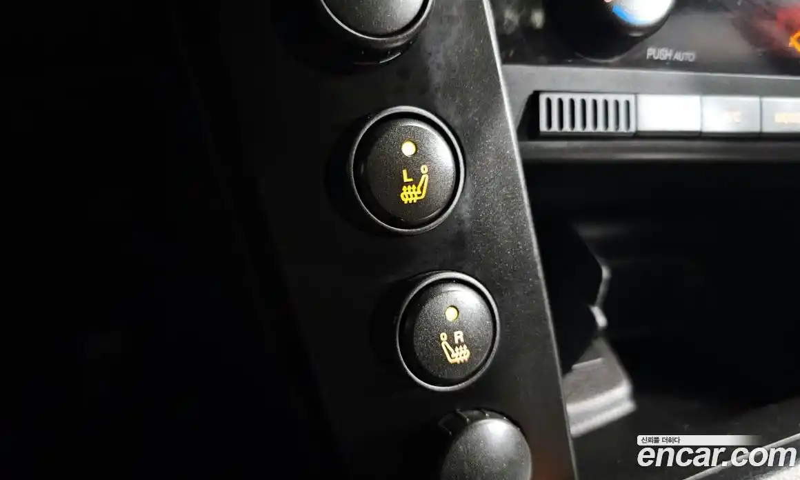 SsangYong Korando 2014 2.0 Автомат в Москве № 799082, фото 18