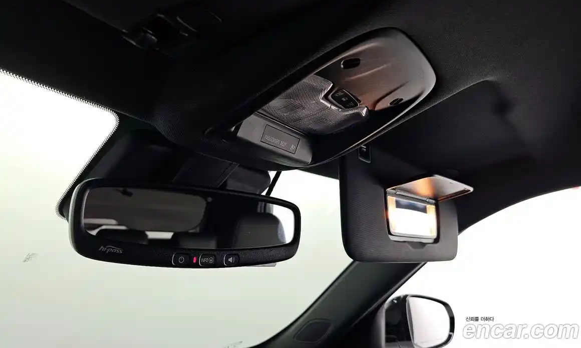 Chevrolet TrailBlazer 2020 1.3 Автомат в Москве № 799488, фото 19