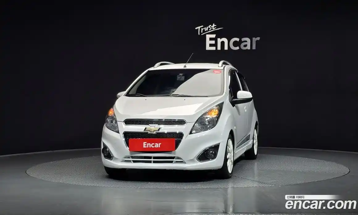 Chevrolet Spark 2015 1.0 Автомат в Москве № 799702, фото 3