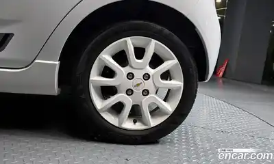 Chevrolet Spark 2015 1.0 Автомат в Москве № 799702, миниатюра 5