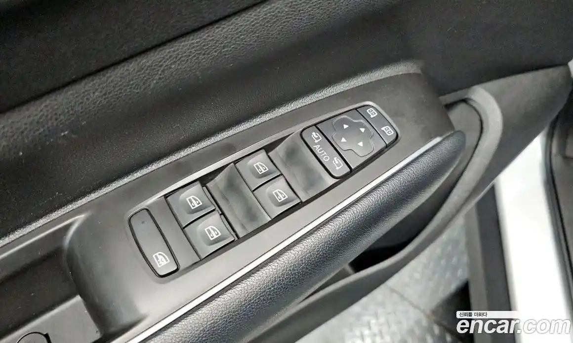 Renault QM6 2021 2.0 Автомат в Москве № 800069, фото 13