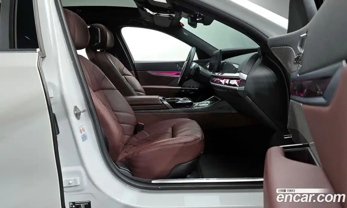 BMW 7-Series 2023 3.0 Автомат в Москве № 800435, фото 11