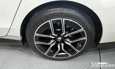 BMW 7-Series 2023 3.0 Автомат в Москве № 800435, миниатюра 5