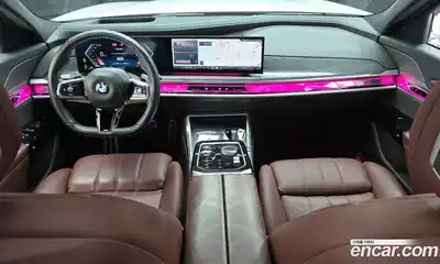 BMW 7-Series 2023 3.0 Автомат в Москве № 800435, миниатюра 7