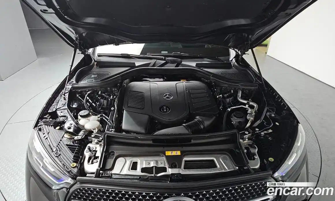 Mercedes-Benz GLC-Class 2023 2.0 Автомат в Москве № 800917, фото 5