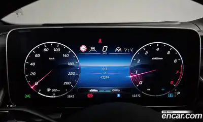 Mercedes-Benz GLC-Class 2023 2.0 Автомат в Москве № 800917, миниатюра 7