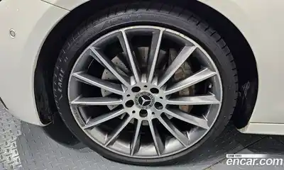 Mercedes-Benz E-Class 2022 2.0 Автомат в Москве № 801034, миниатюра 5