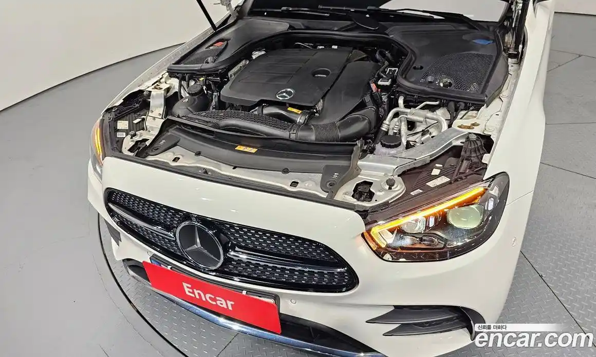 Mercedes-Benz E-Class 2022 2.0 Автомат в Москве № 801034, фото 6