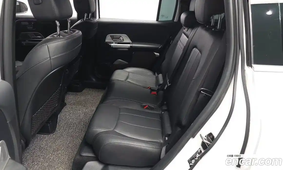 Mercedes-Benz GLB-Class 2021 2.0 Автомат в Москве № 801173, фото 12