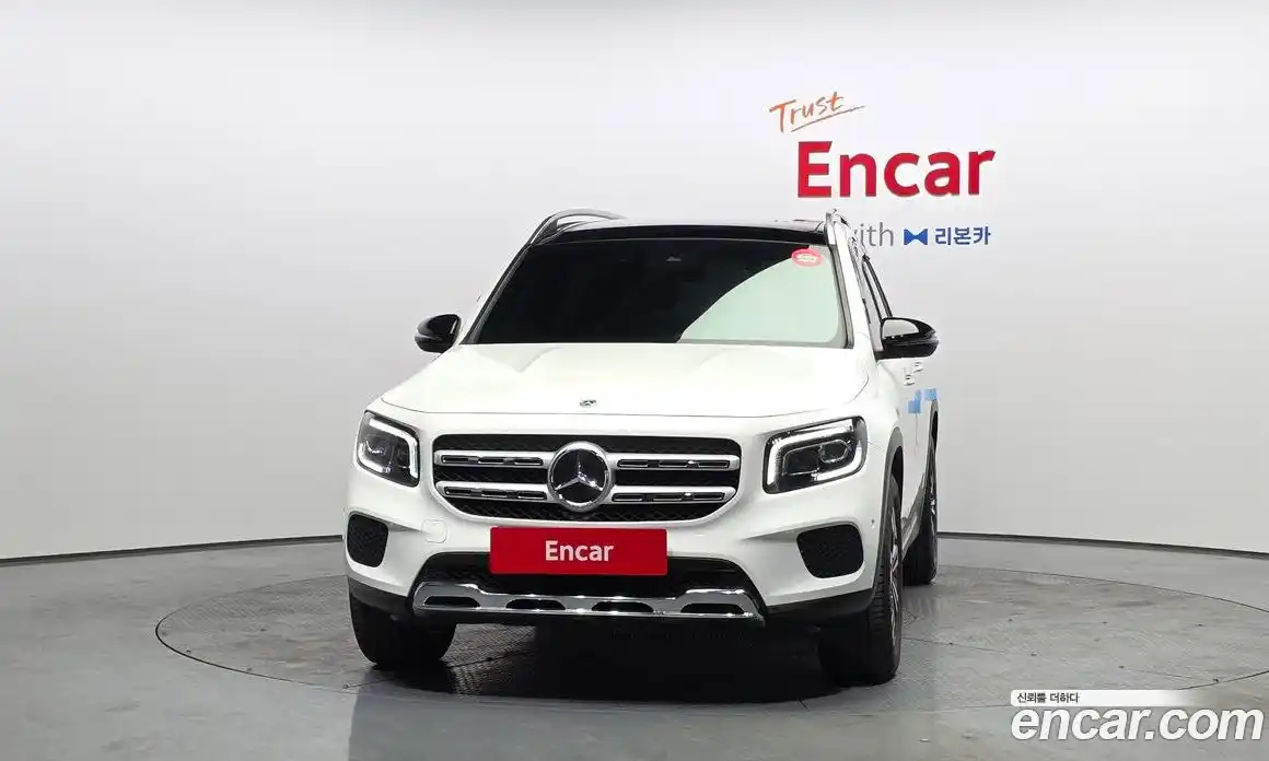 Mercedes-Benz GLB-Class 2021 2.0 Автомат в Москве № 801173, фото 3